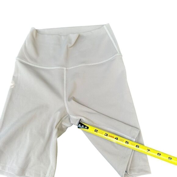 P.E. Nation Beige Biker Shorts - Picture 4 of 6